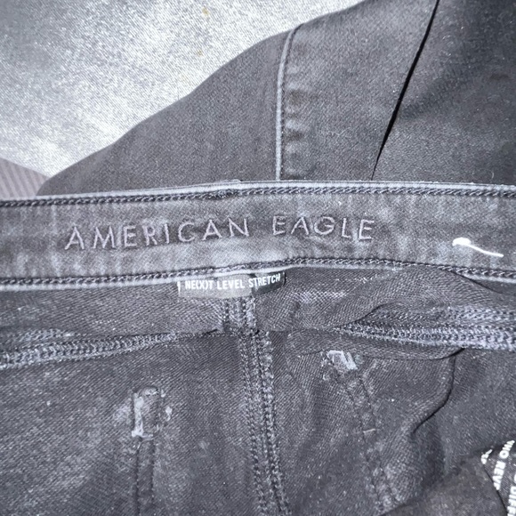 Selling American Eagle High-Rise Jeggings - Picture 4 of 5